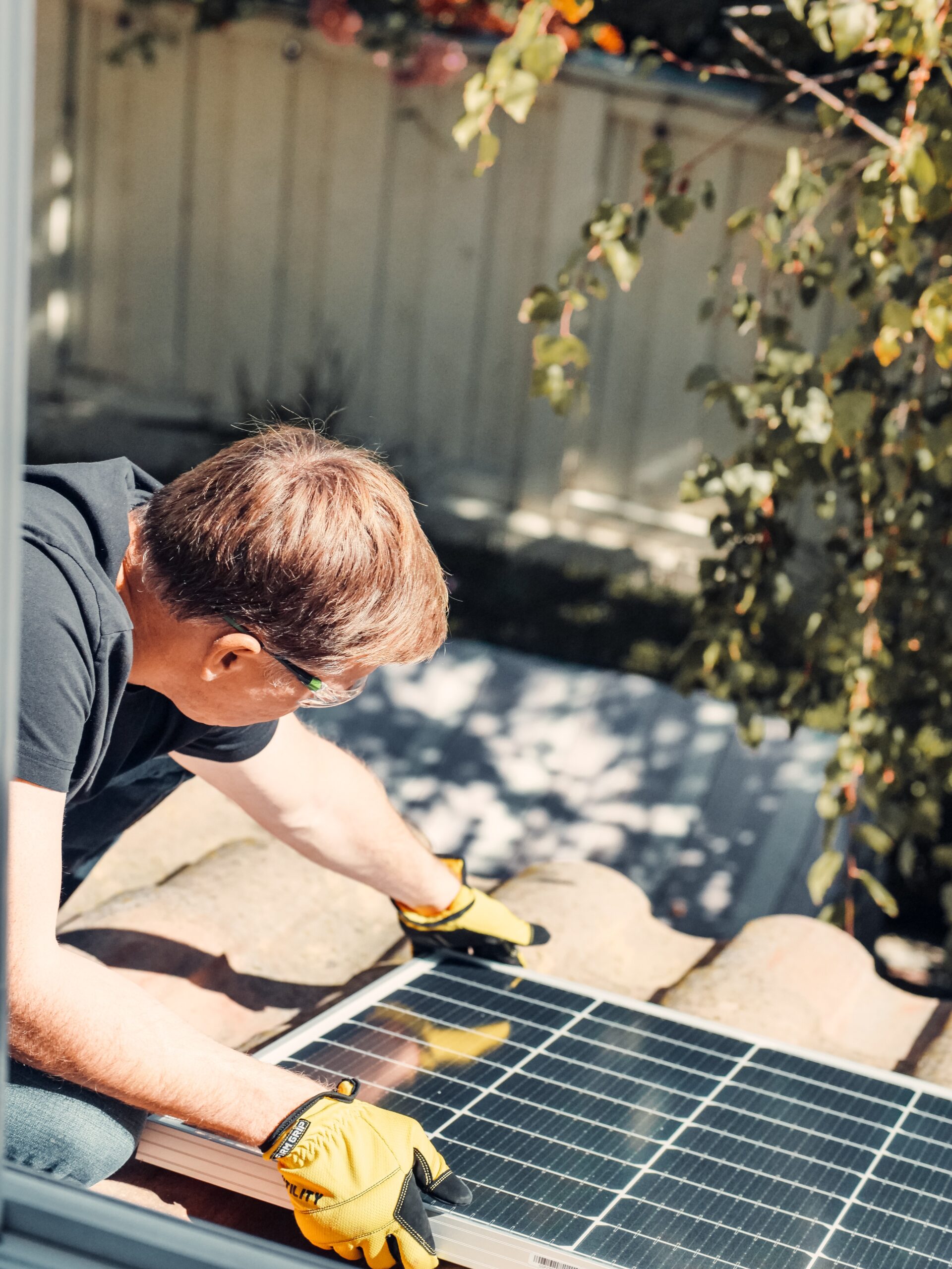 installation solar panels for solar solution 24